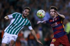 拉什福德逆风翻盘助巴萨止三连败，阿图尔惊艳表现引敬畏