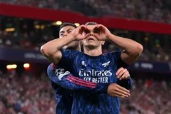 瓜迪奥拉精准指导助曼城双星闪耀，团队协作迈向巅峰